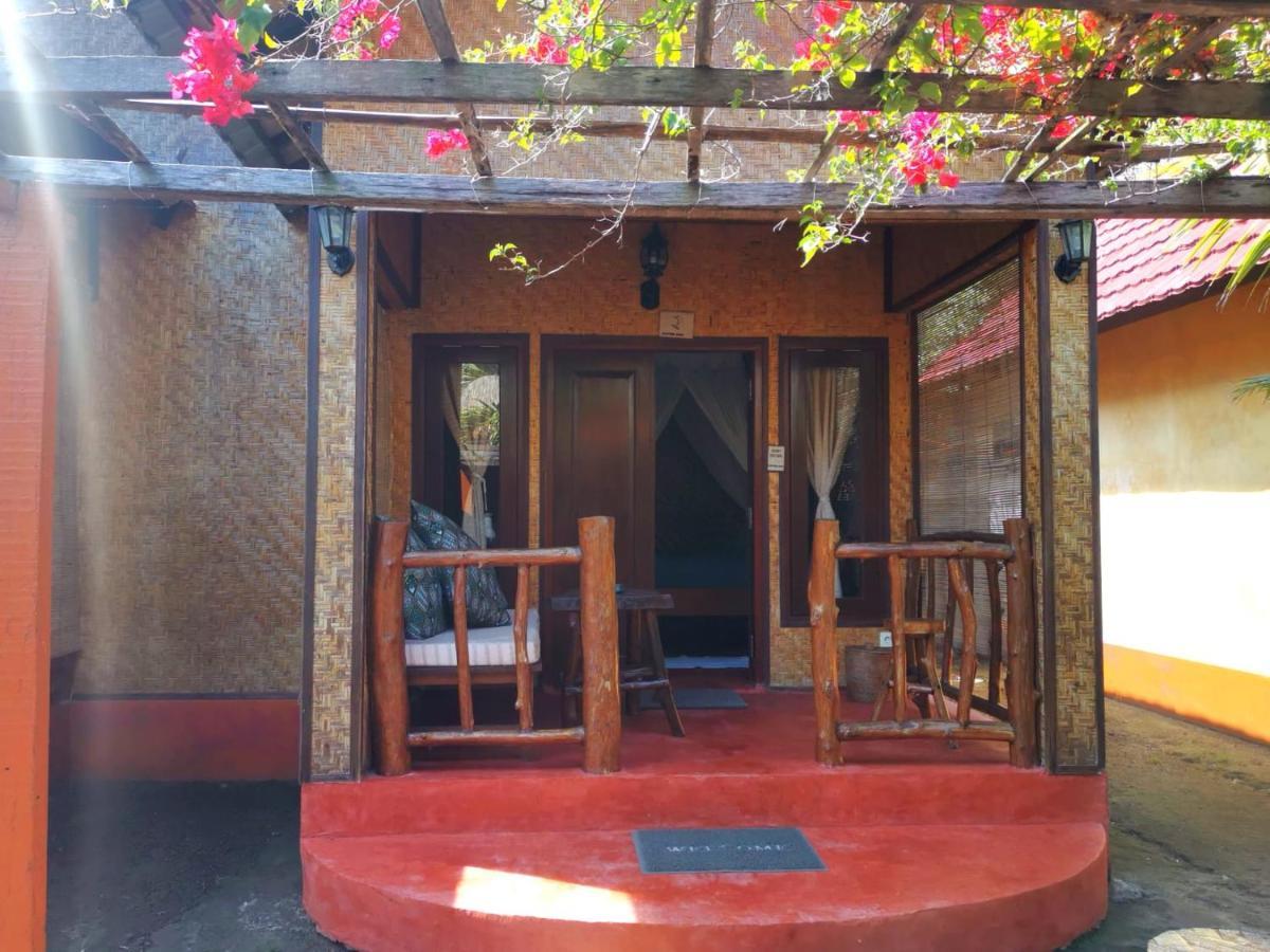 Kampung Meno Bungalows Ilhas Gili Quarto foto