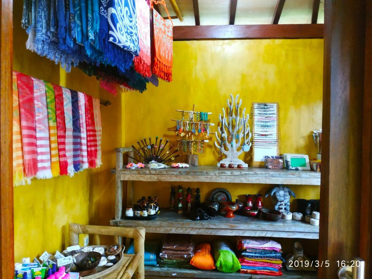 Kampung Meno Bungalows Ilhas Gili Exterior foto